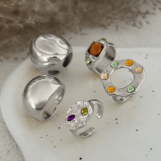Retro Muse Ring Set