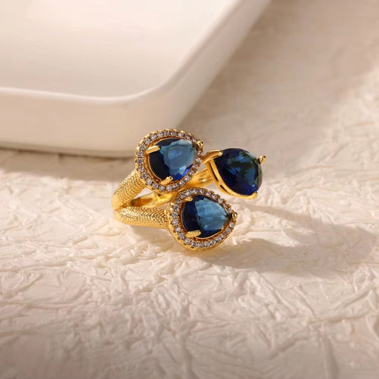 Emerald Royale Ring (2 color)