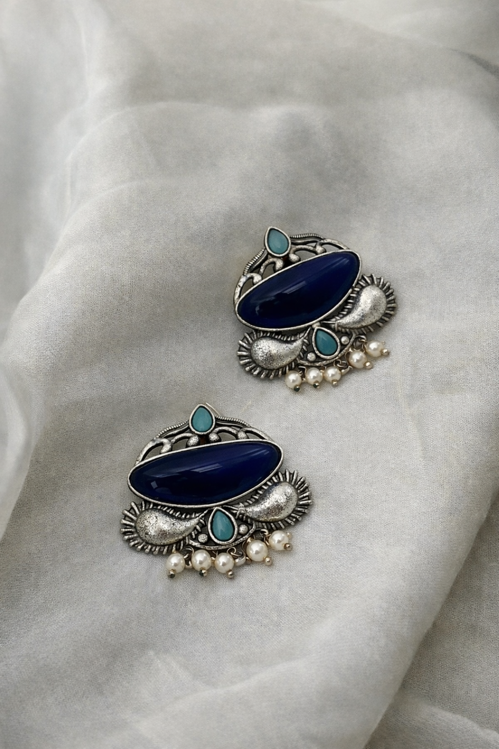 Noor Sapphire Earrings