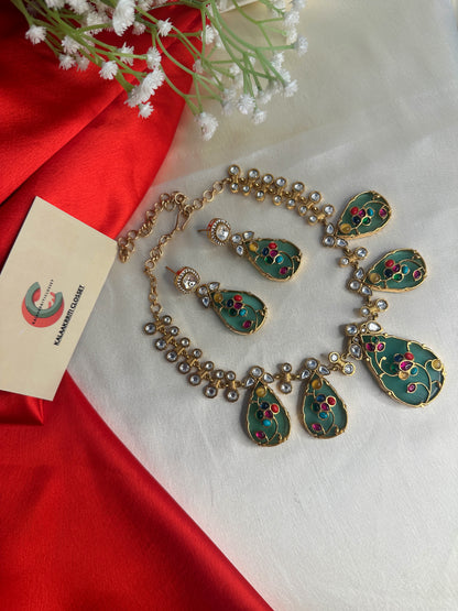 Mehreen Enamel Elegance Set