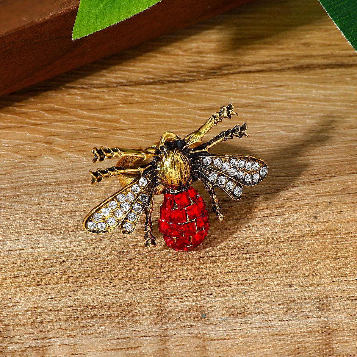 Retro Bee Statement Rings